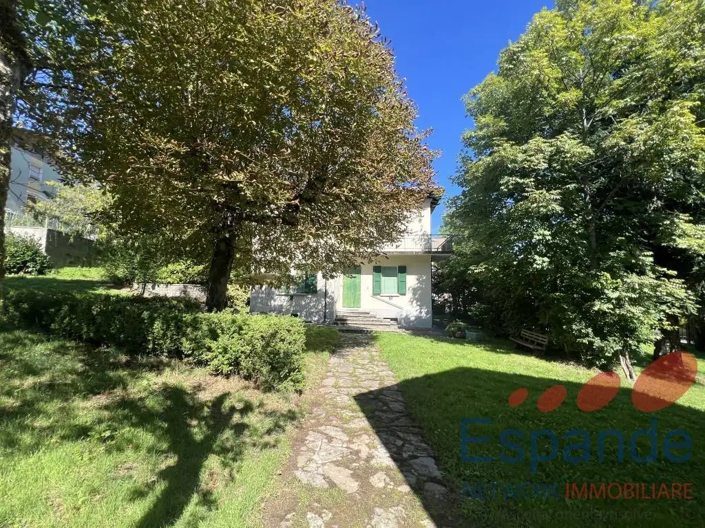 Appartamento in vendita a Lizzano in Belvedere