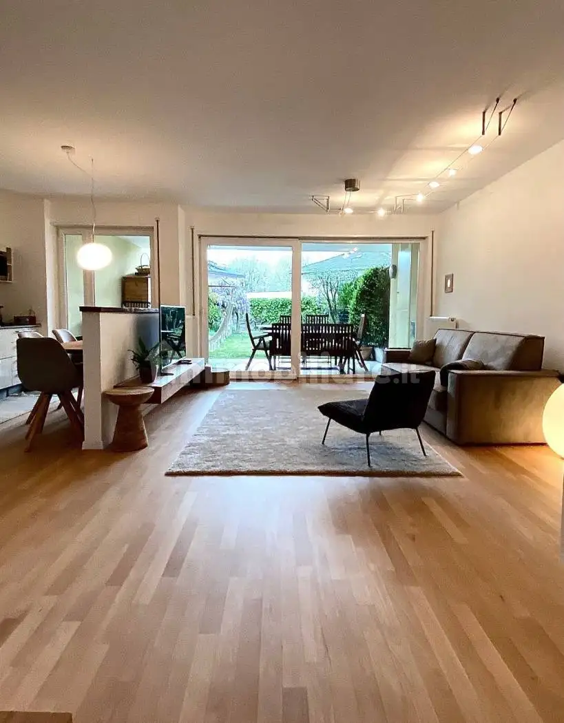 Appartamento in affitto a Lana