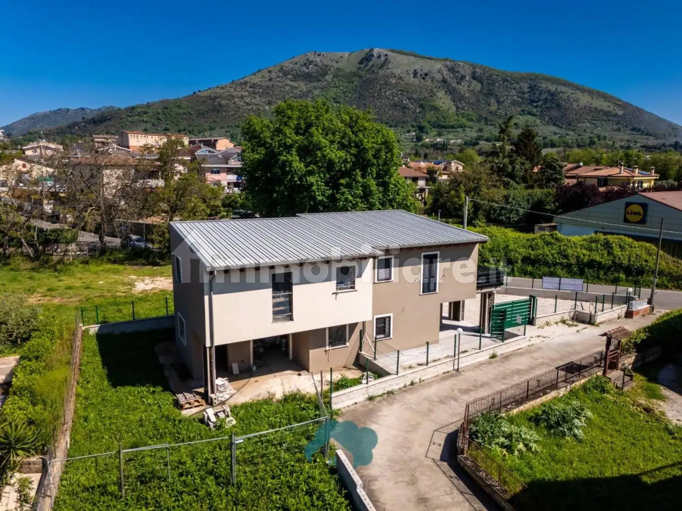 Villa in vendita a Cave