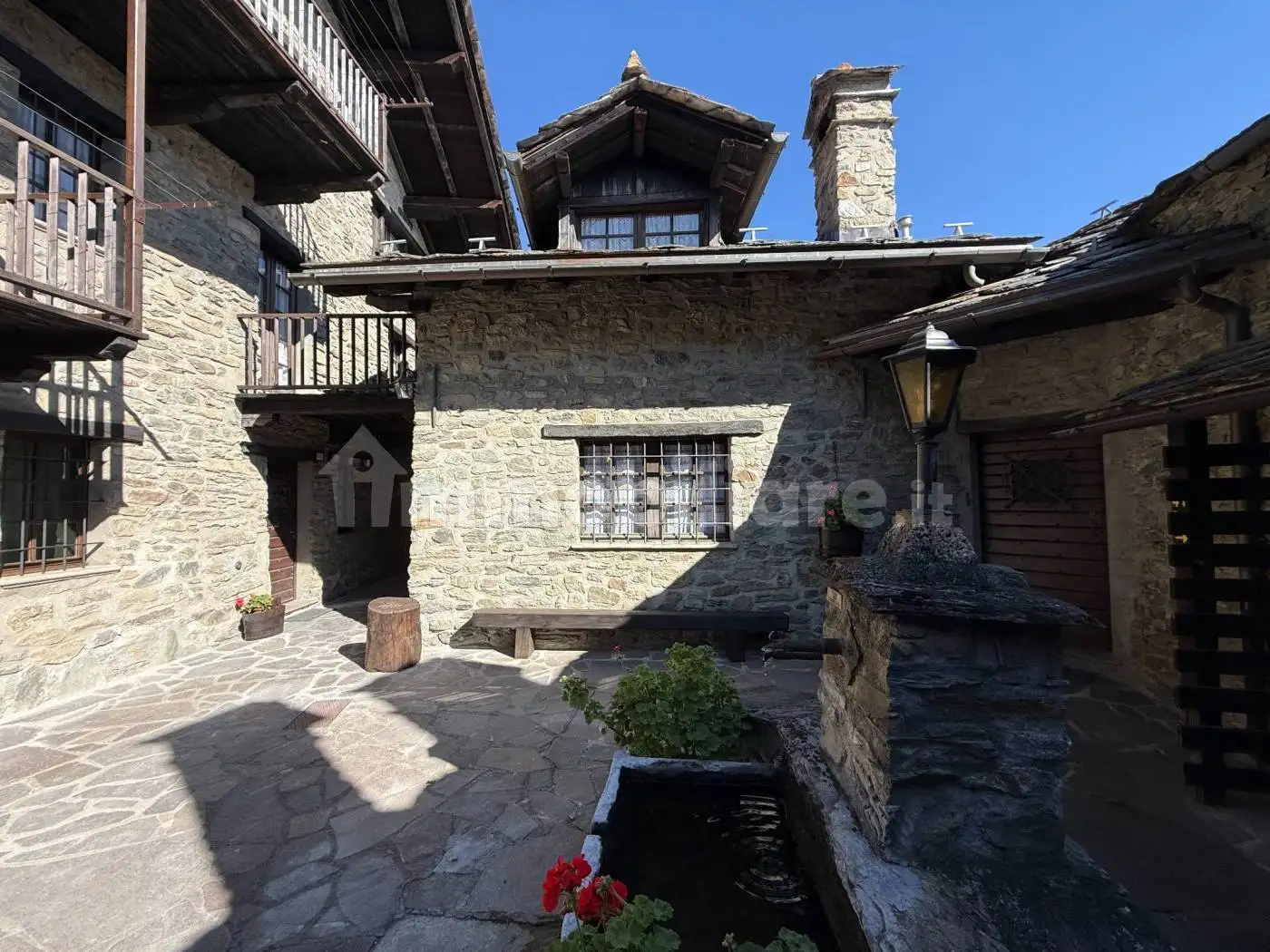 Appartamento in vendita a Sarre