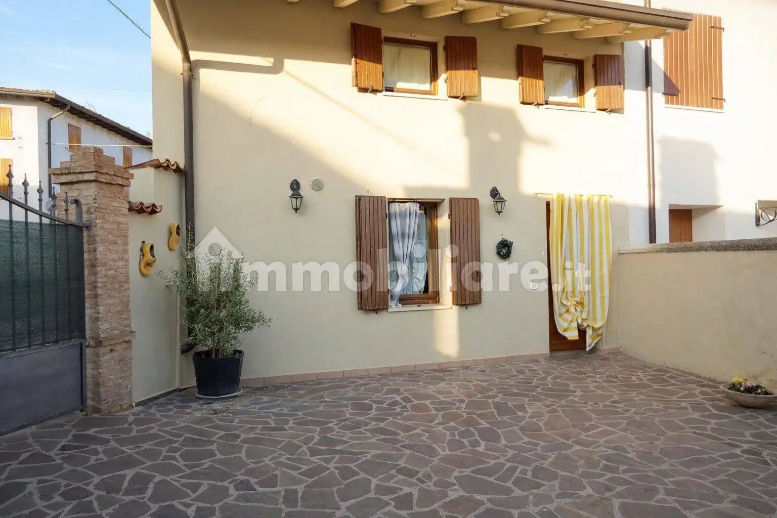 Villa in vendita a Castiglione delle Stiviere