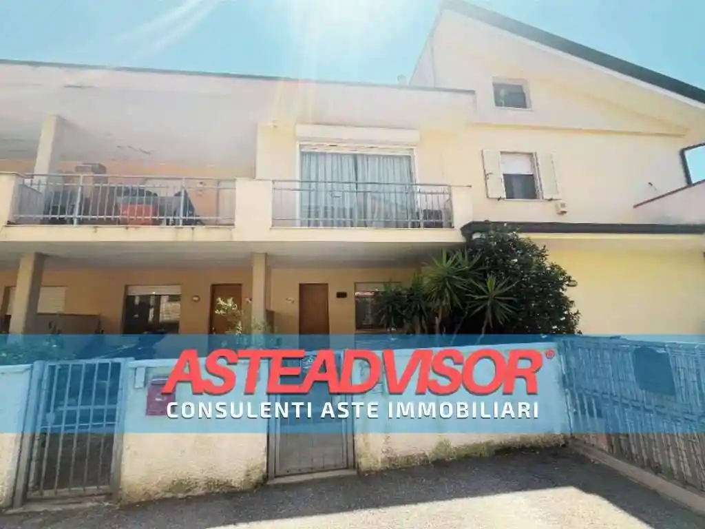 Villetta a schiera in vendita a Viareggio