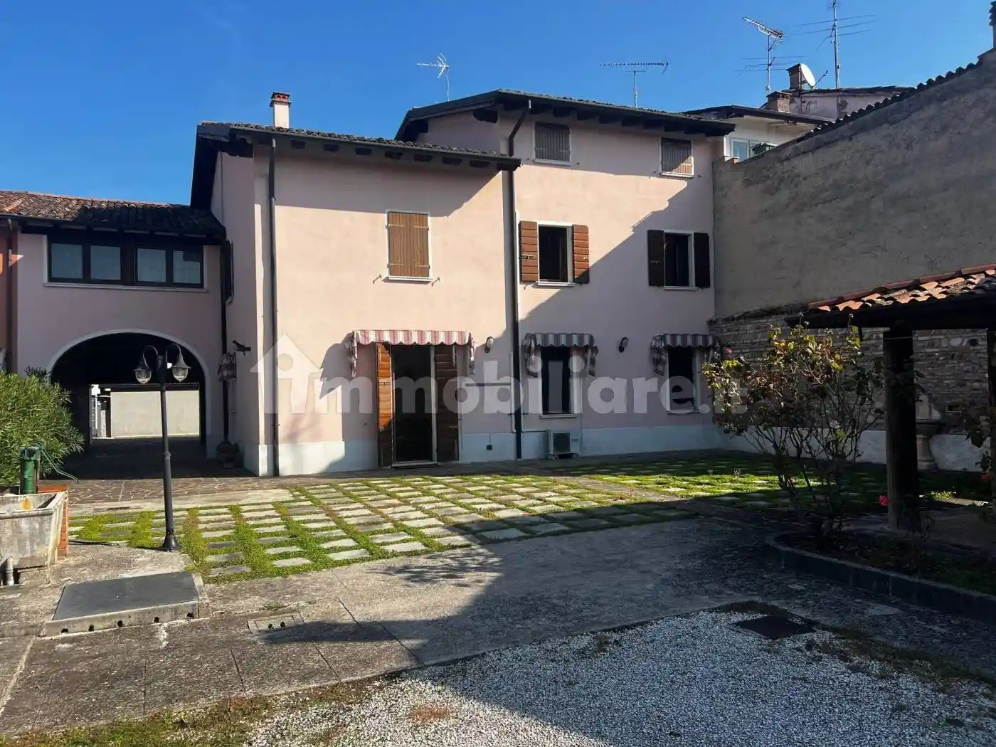 Casa indipendente - foto 2