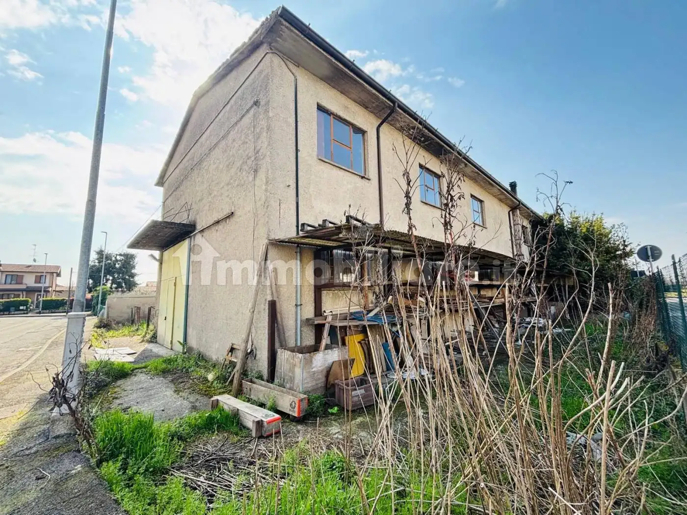 Palazzo - Edificio in vendita a Torbole Casaglia