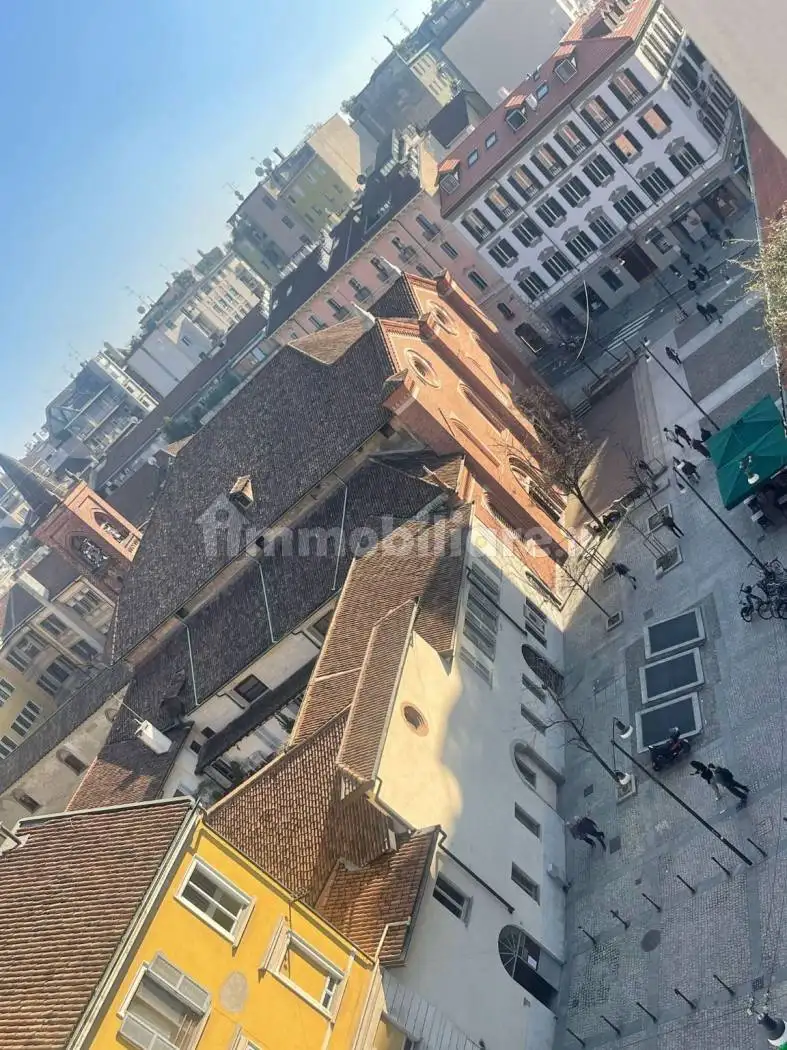 Appartamento in vendita a Milan