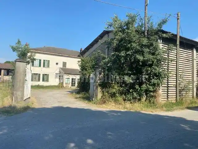 Rustico - Casale in vendita a Lodi