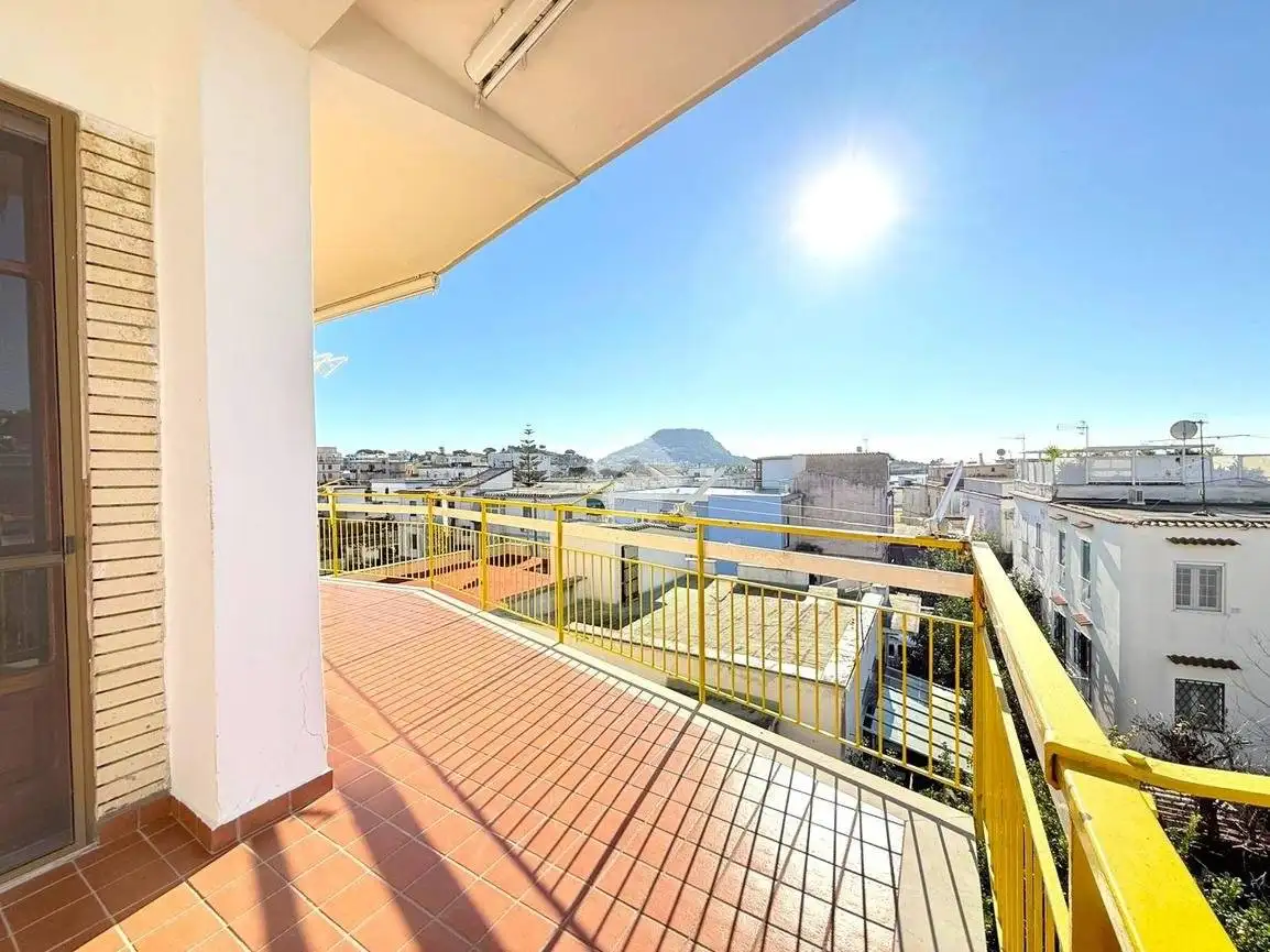 Appartamento in vendita a Bacoli