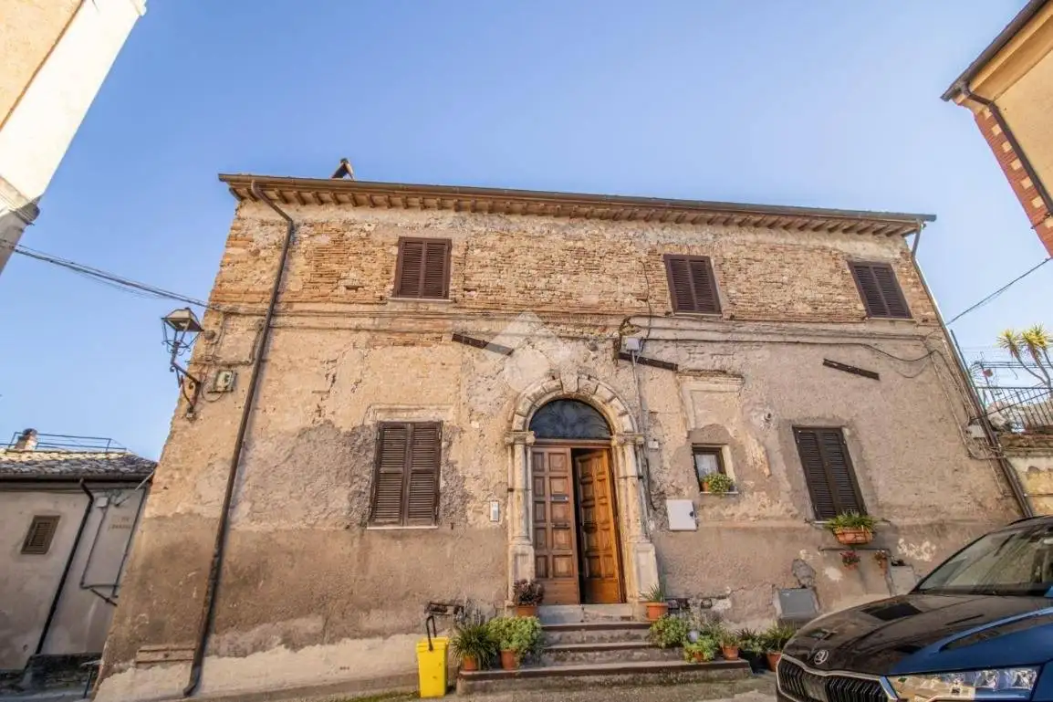 Appartamento in vendita a Forano
