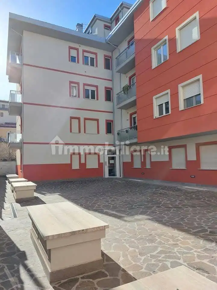 Appartamento in affitto a L'Aquila