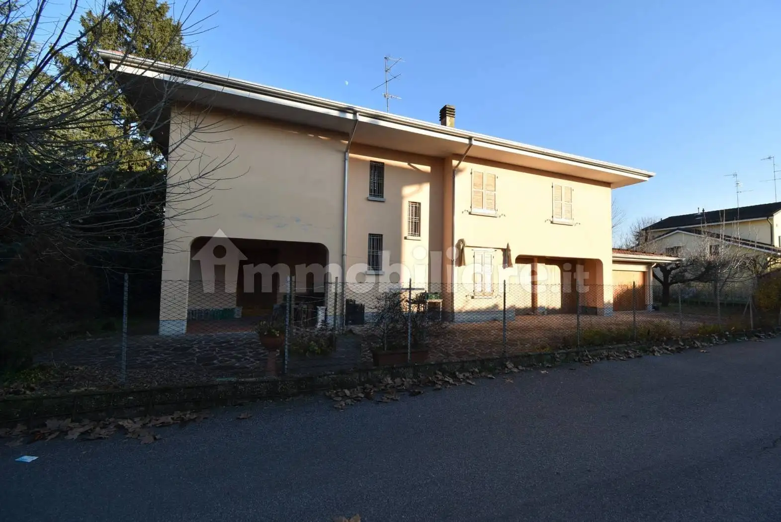 Villa in vendita a Guastalla