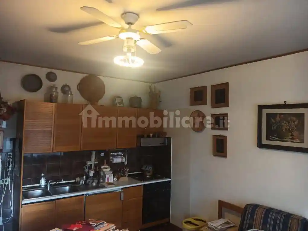 Trilocale via Santorre Santarosa, Chiugiana La Commenda, Corciano - foto 2