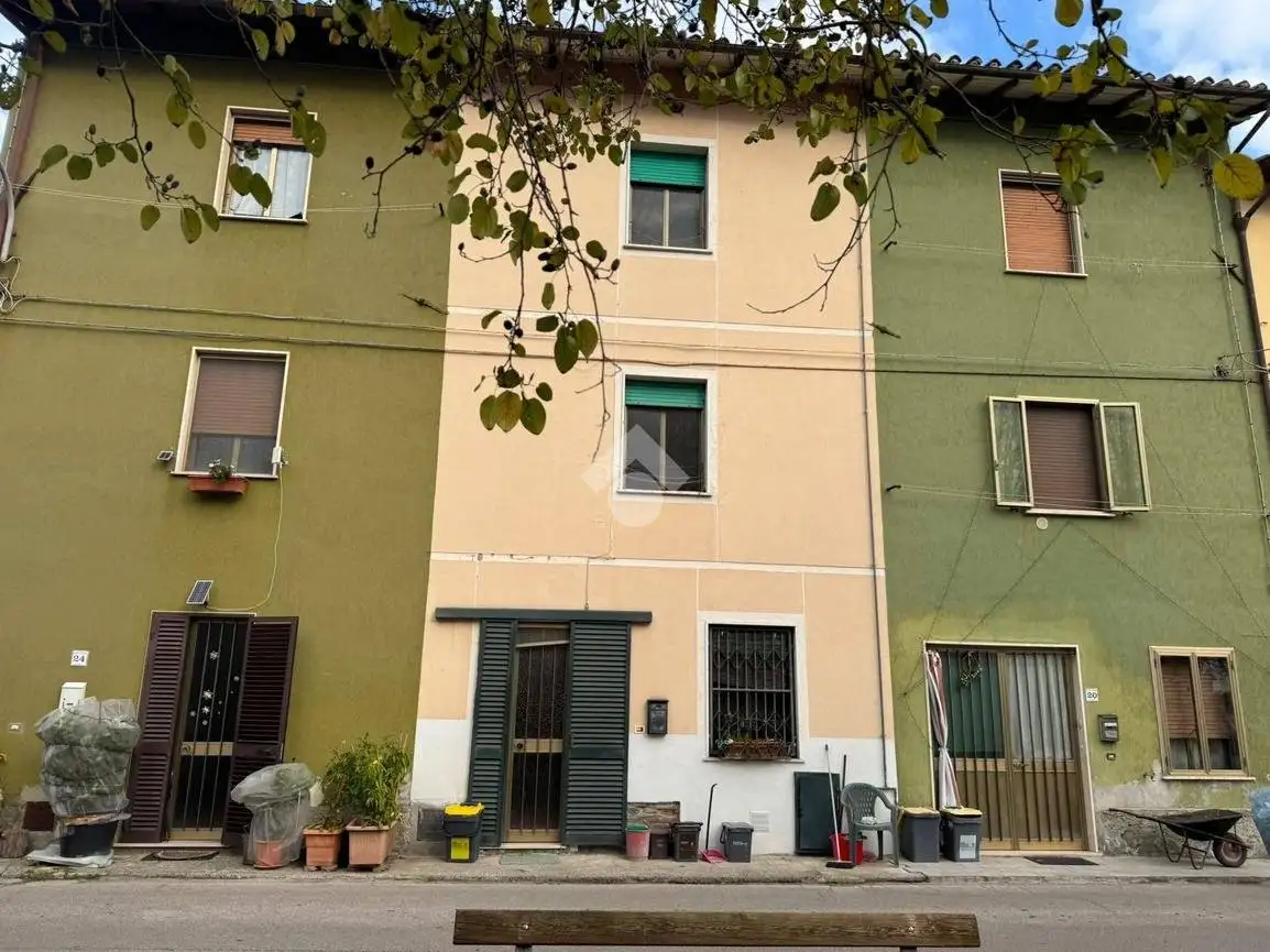 Casa indipendente in vendita a Chiesina Uzzanese