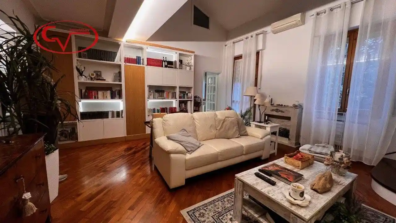 Appartamento in vendita a Montevarchi