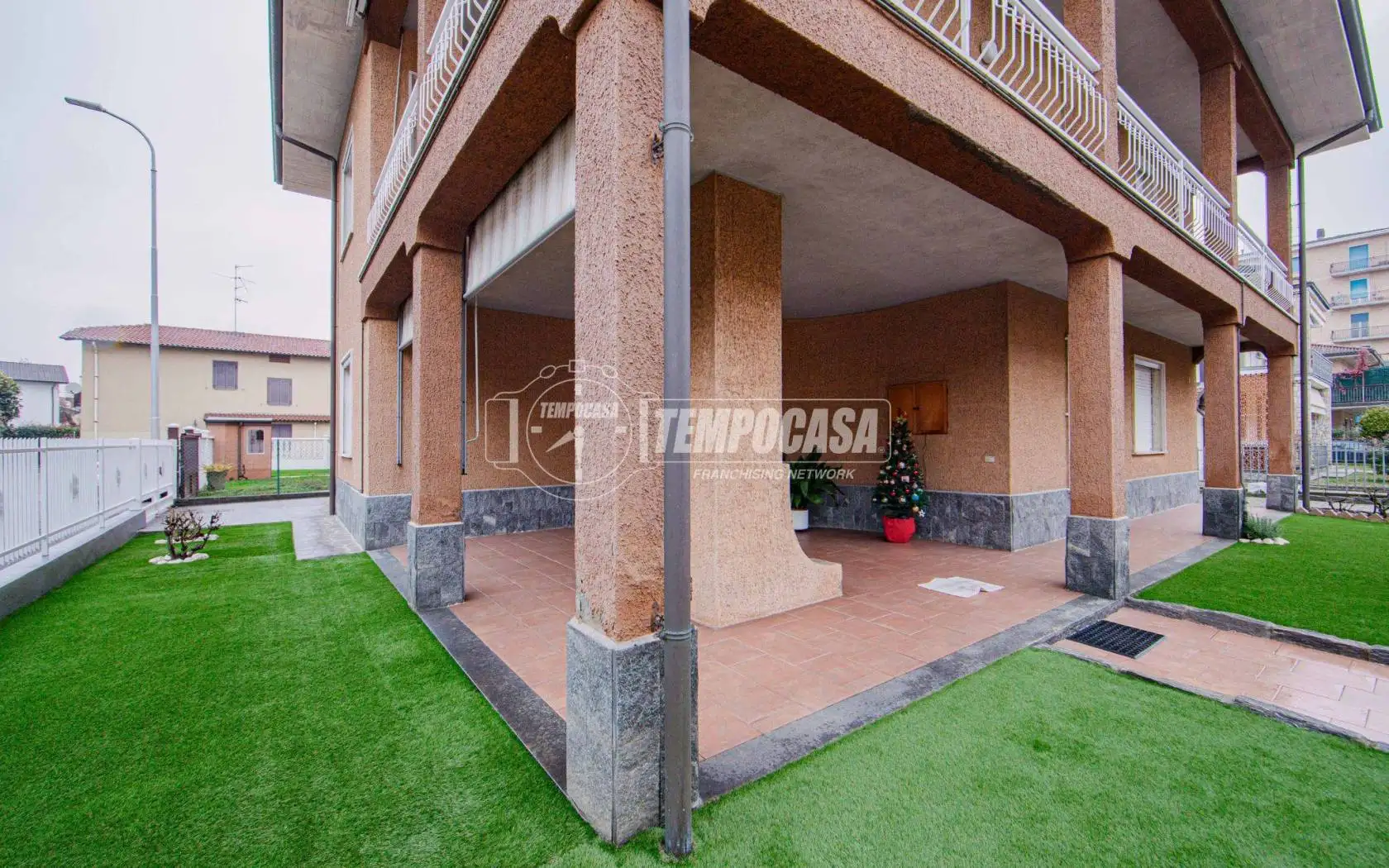 Casa indipendente in vendita a Sannazzaro de' Burgondi