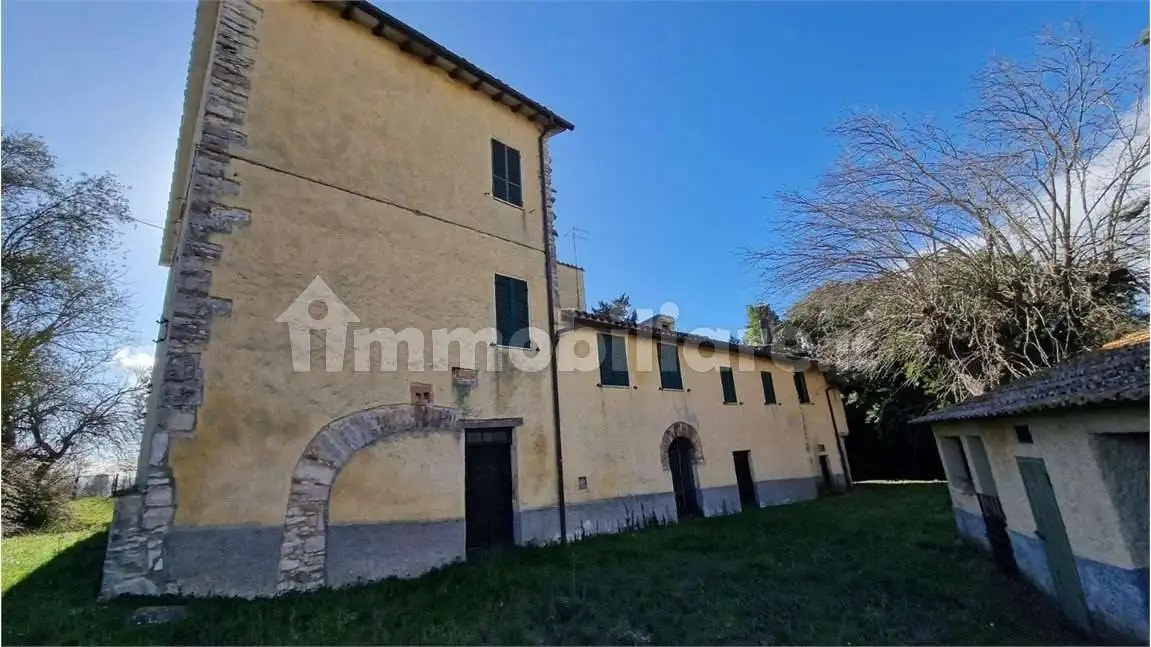 Casa indipendente in vendita a Massa Martana