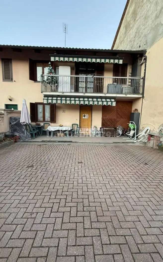 Villetta a schiera in vendita a Santena