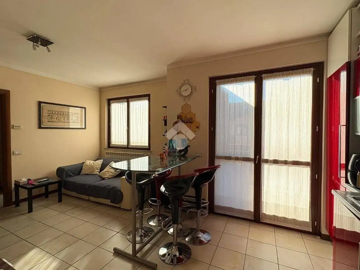 Appartamento in vendita a Lonate Pozzolo