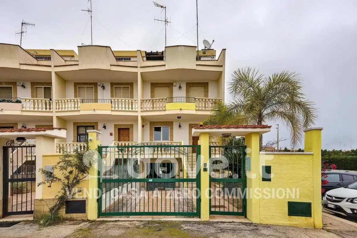 Villa in vendita a Mola di Bari