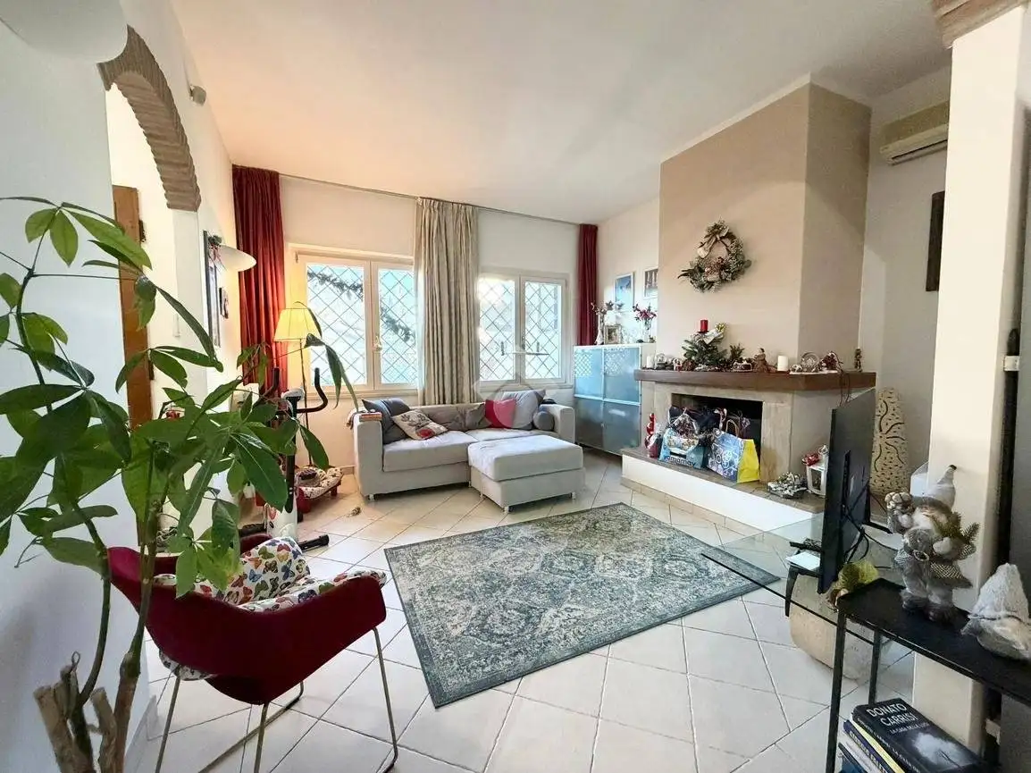 Casa indipendente in vendita a Quarrata