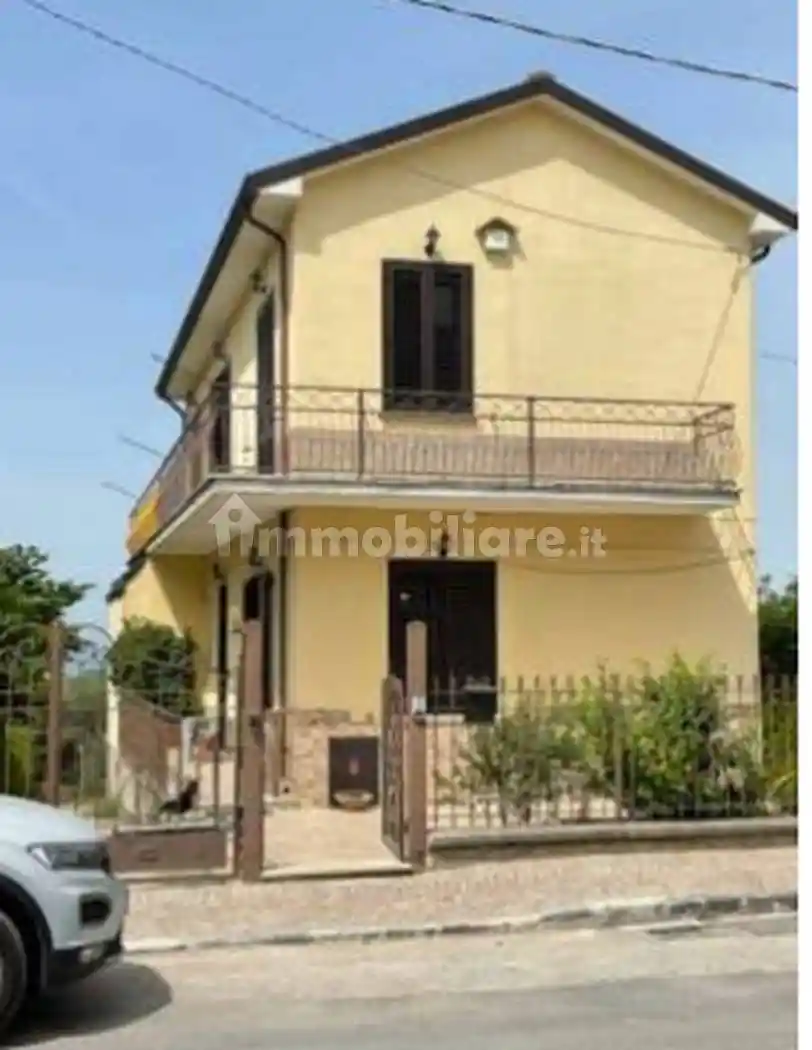 Appartamento all'asta viale della Vittoria 191, Bonito - foto 2