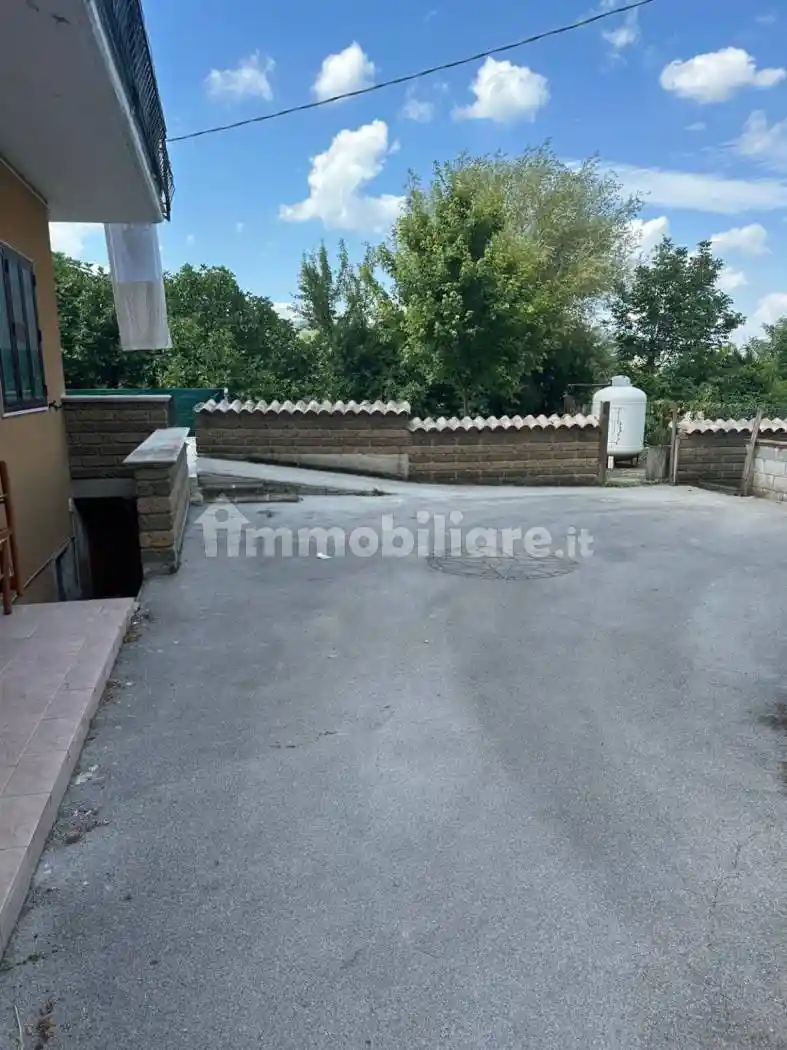 Villa bifamiliare Contrada Costa Cuoci, Picarelli, Rione Ferrovia, Archi, Avellino - foto 2