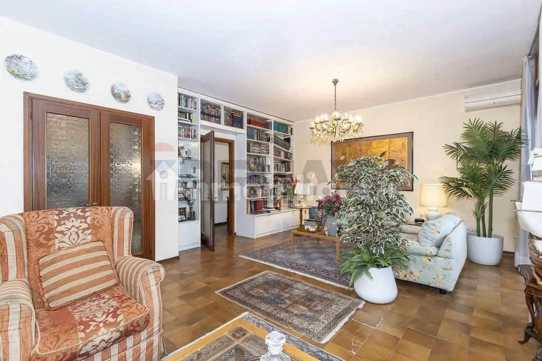 Appartamento in vendita a Milan