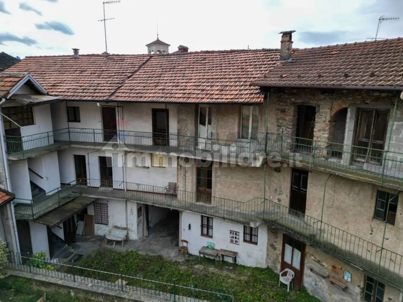 Rustico - Casale in vendita a Miasino