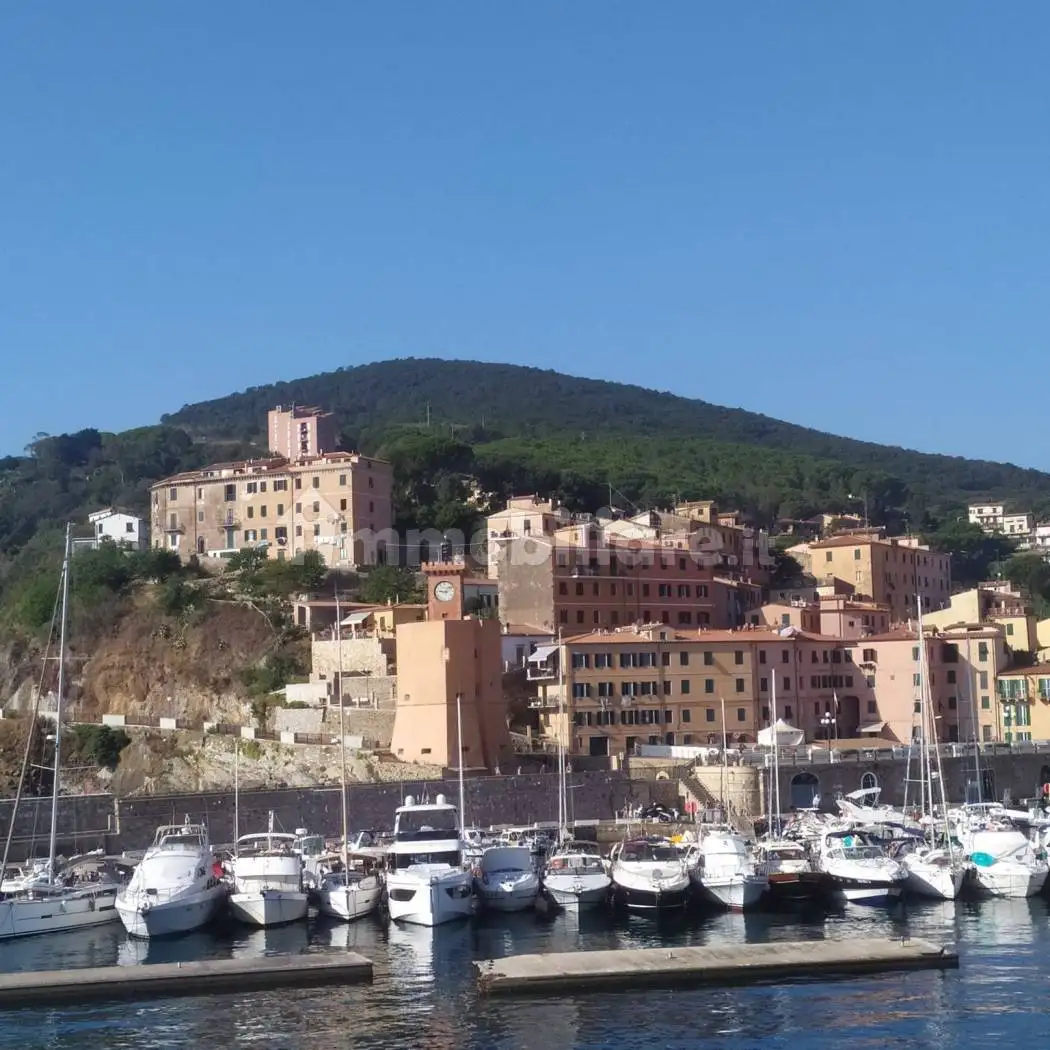 Appartamento in affitto a Rio