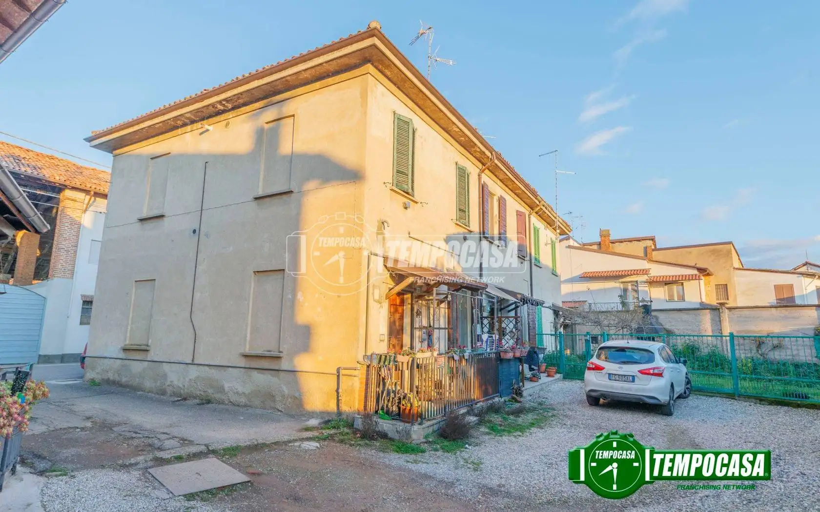 Casa indipendente in vendita a Trovo