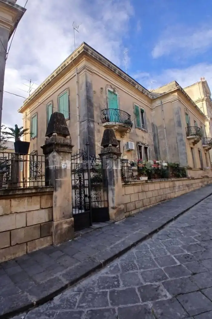 Appartamento in vendita a Noto