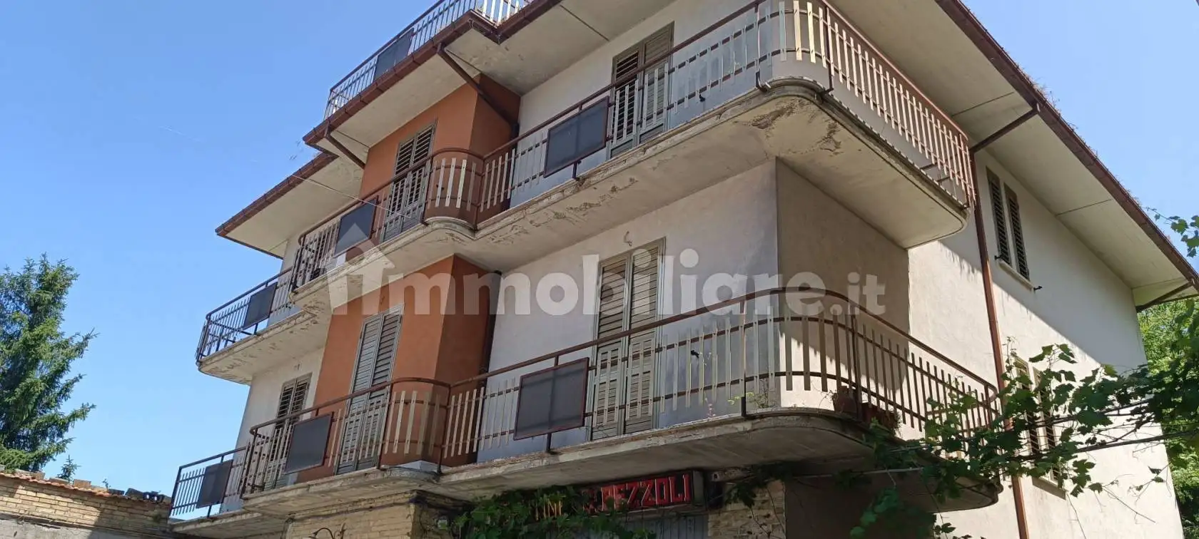 Casa indipendente in vendita a Montedinove