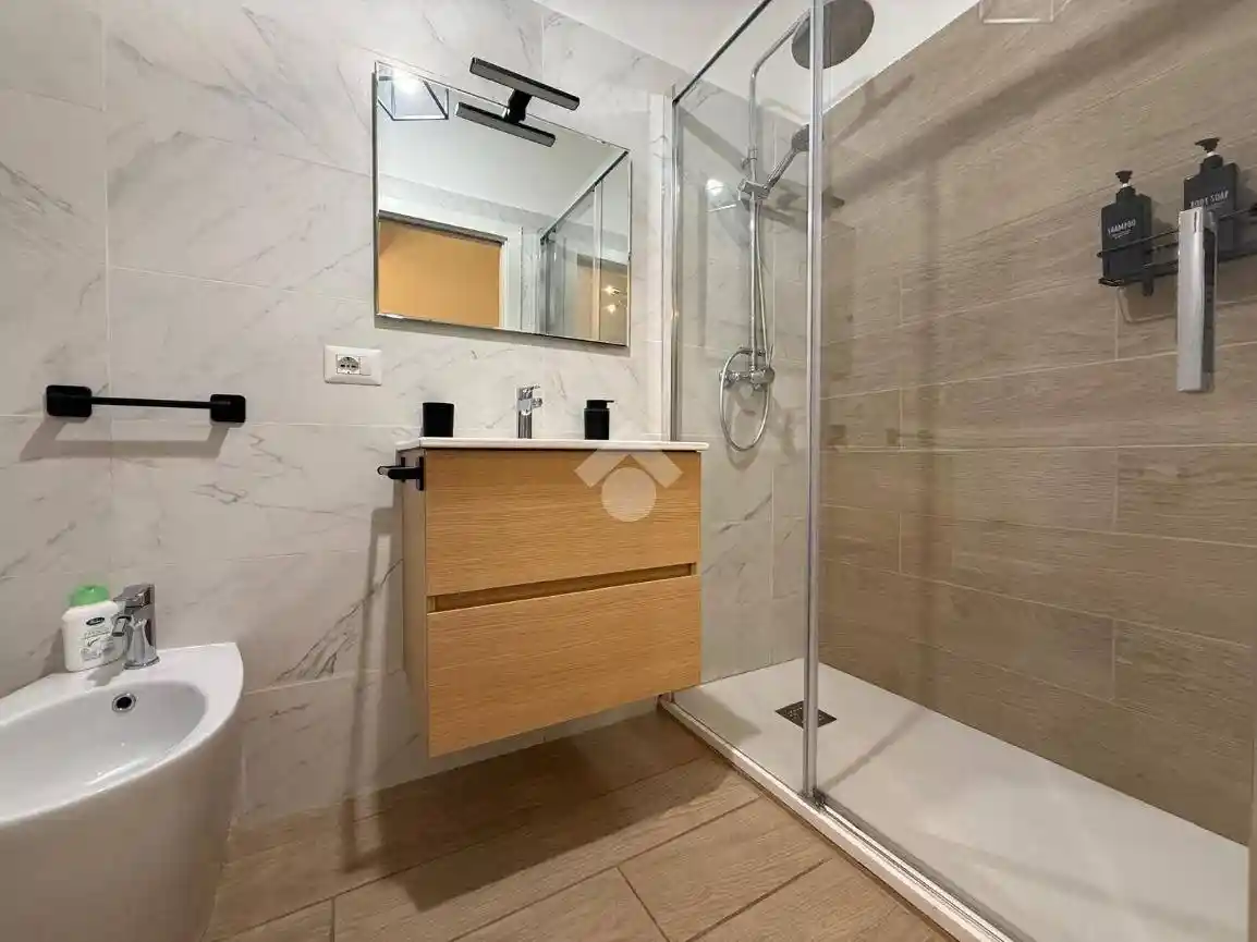 Trilocale via Caulonia 2, Centro Storico, Reggio Calabria - foto 4