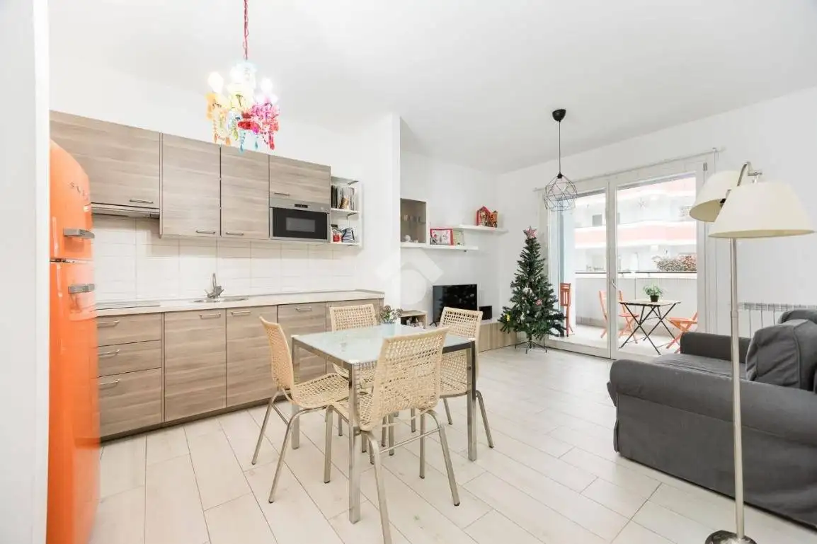 Appartamento in vendita a Milan