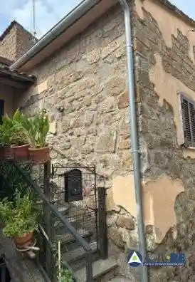 Appartamento in vendita a Viterbo