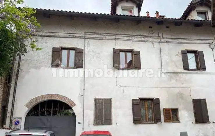Casa indipendente in asta a Lauriano