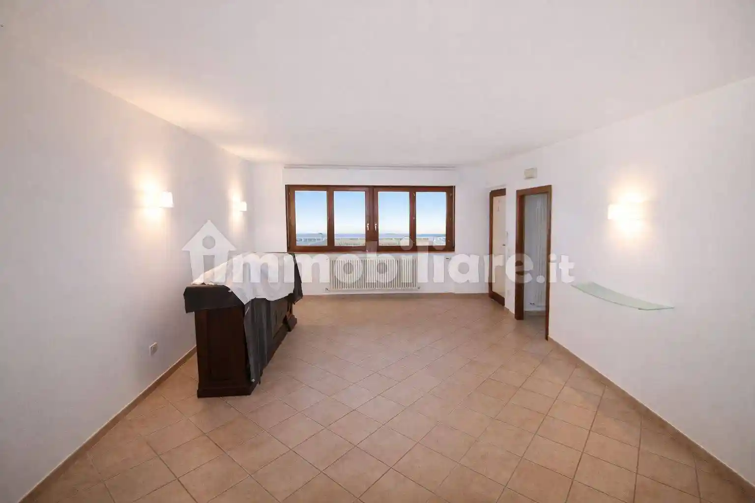 Appartamento in vendita a Jesi