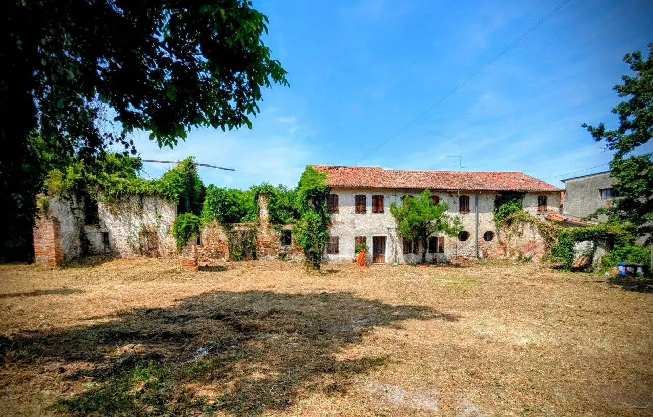 Rustico - Casale in vendita a Torreglia