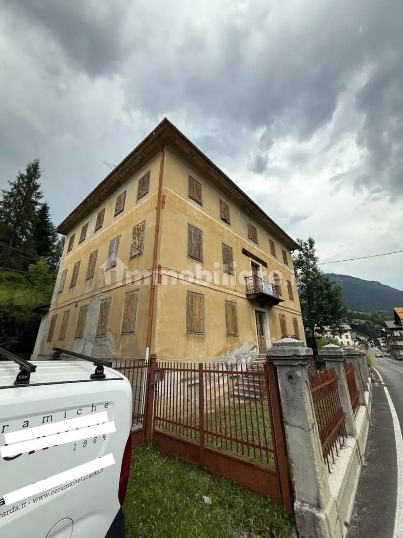 Casa indipendente in vendita a Santo Stefano di Cadore