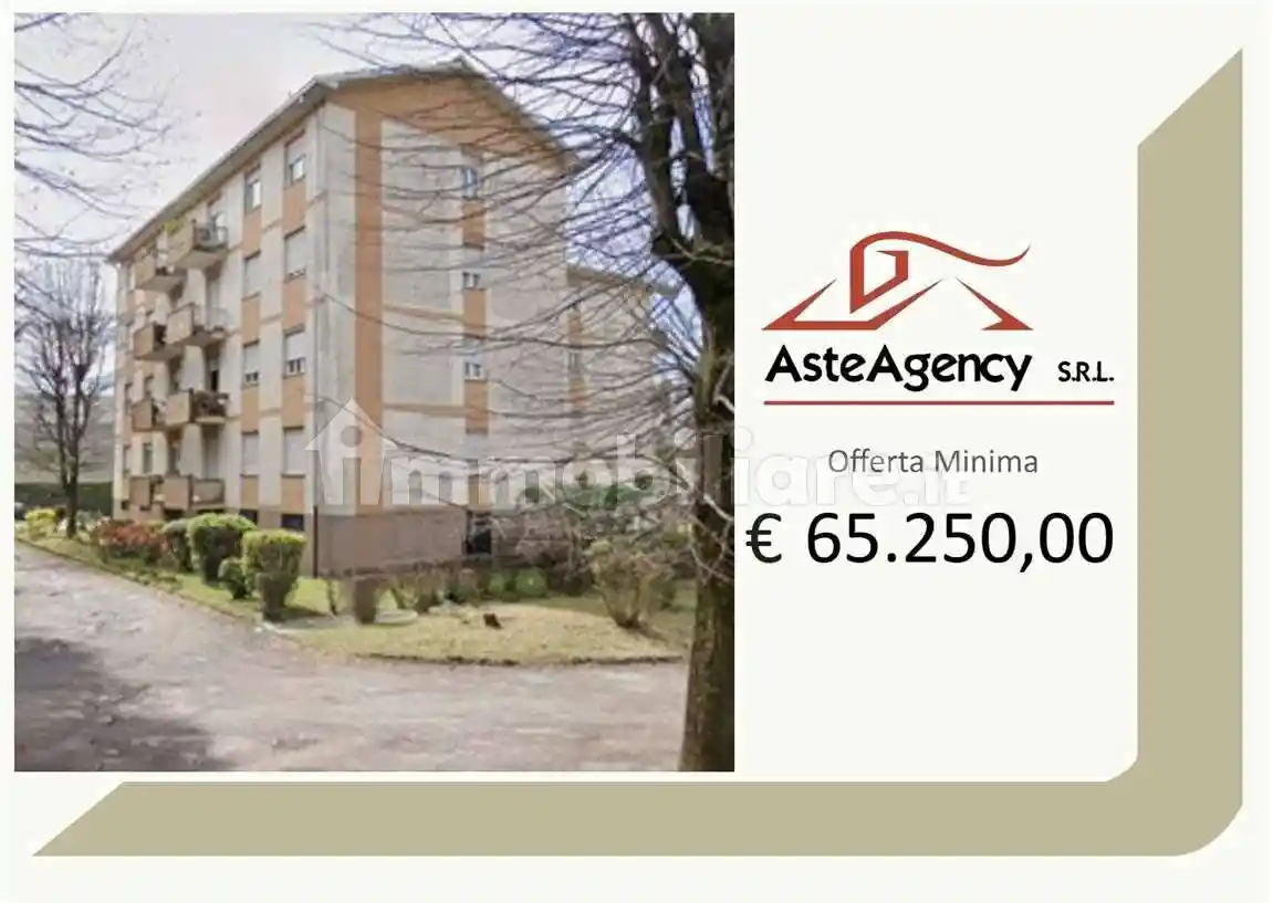 Appartamento in vendita a Seregno