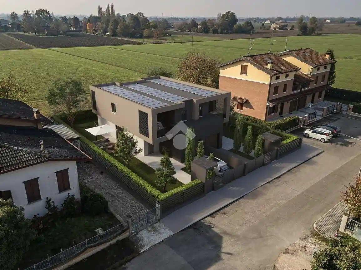 Villetta a schiera in vendita a Novi di Modena