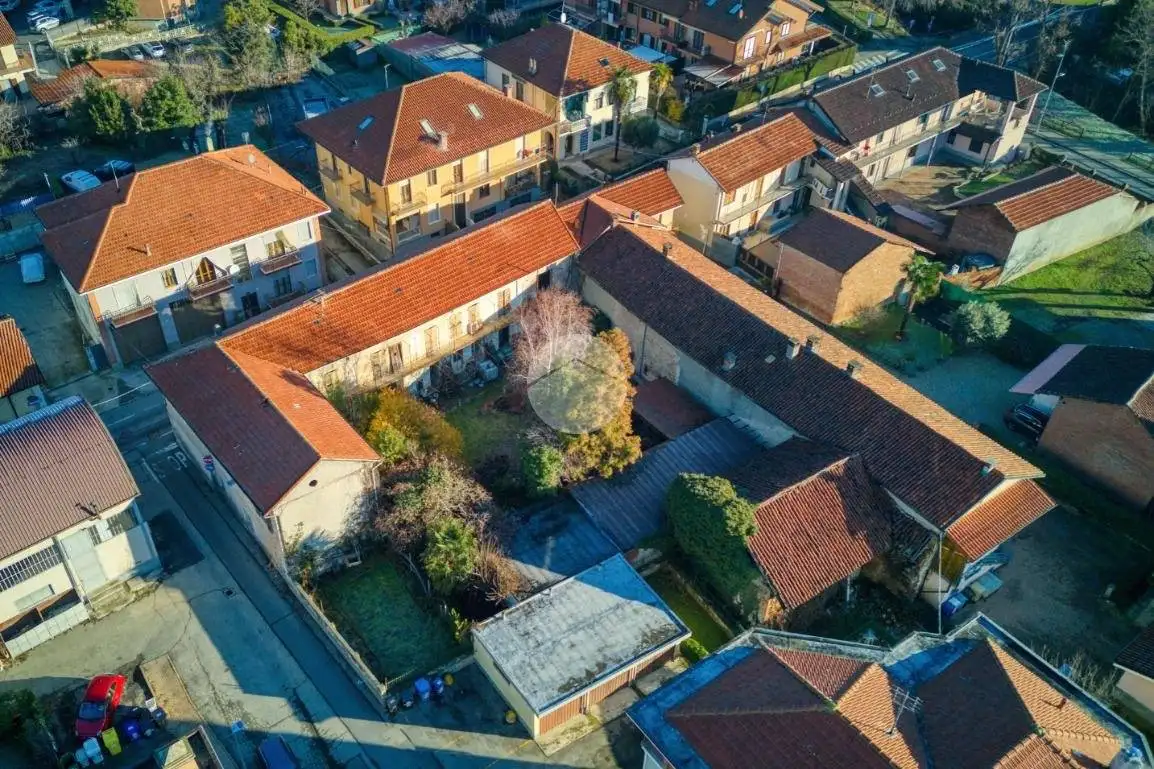 Casa indipendente in vendita a Piossasco