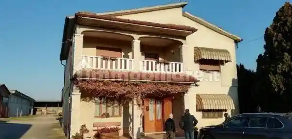 Palazzo - stabile all'asta via Palazzina, Snc, San Pietro di Morubio - foto 2