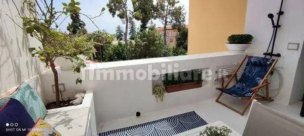 Appartamento in affitto a Napoli