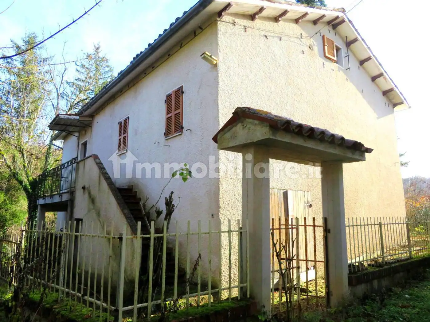 Rustico - Casale in vendita a Sarnano