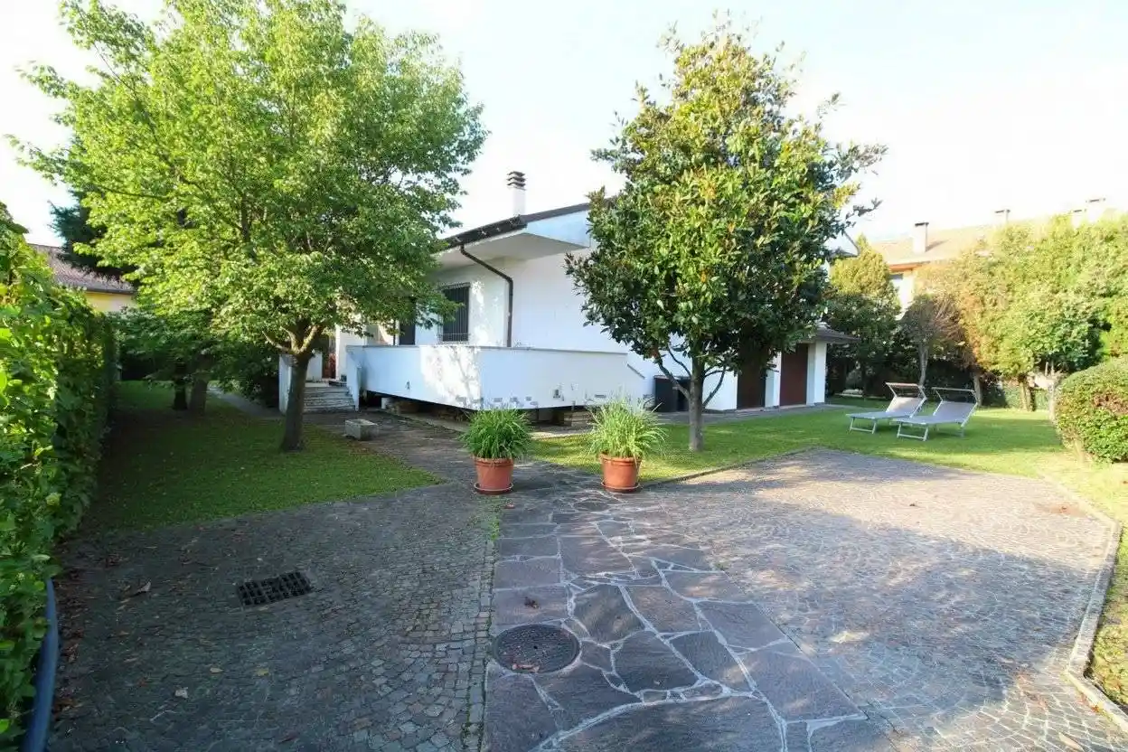 Villa in vendita a Albignasego