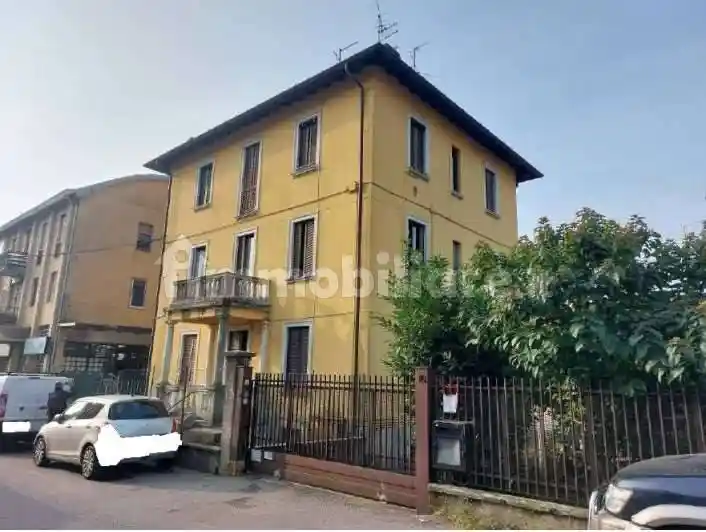 Appartamento in vendita a Varese