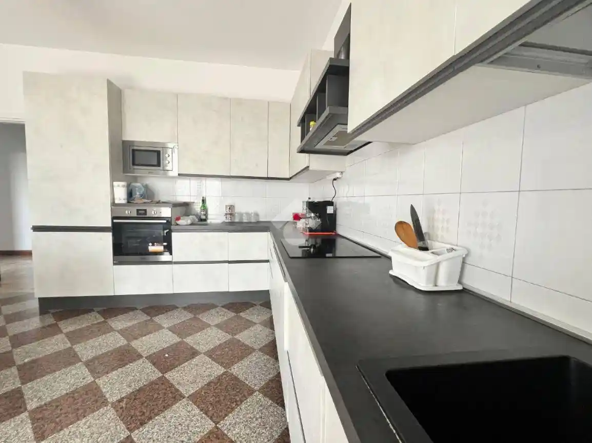 Appartamento buono stato, secondo piano, San Martino Buon Albergo - foto 4