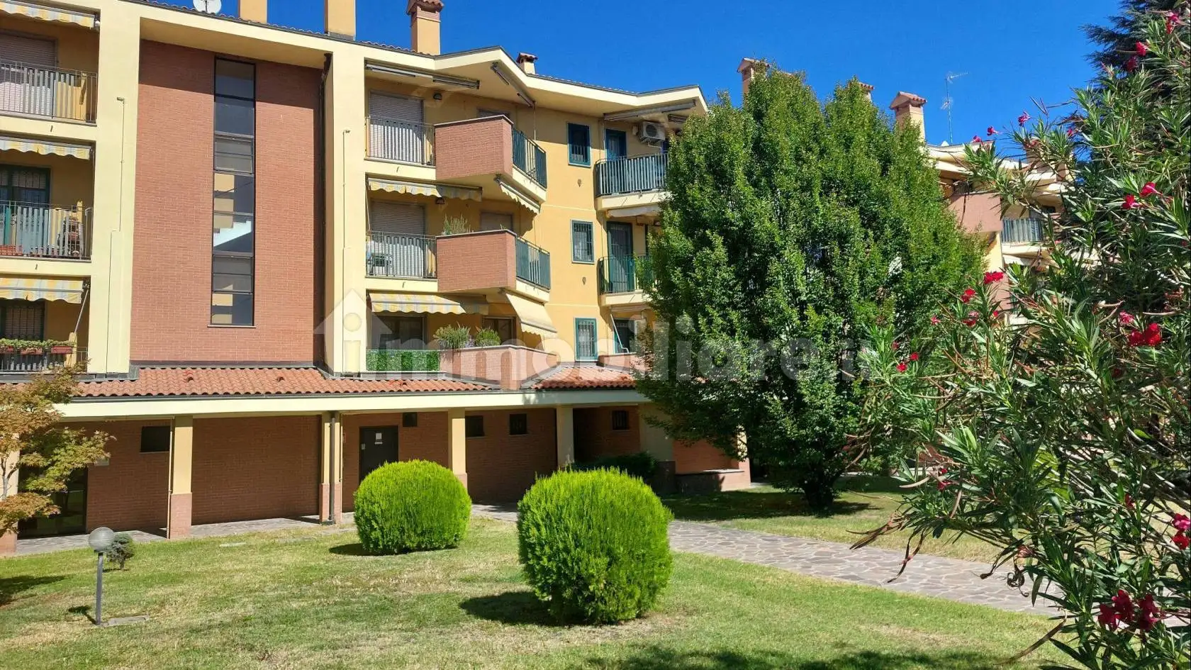 Appartamento in affitto a Locate di Triulzi