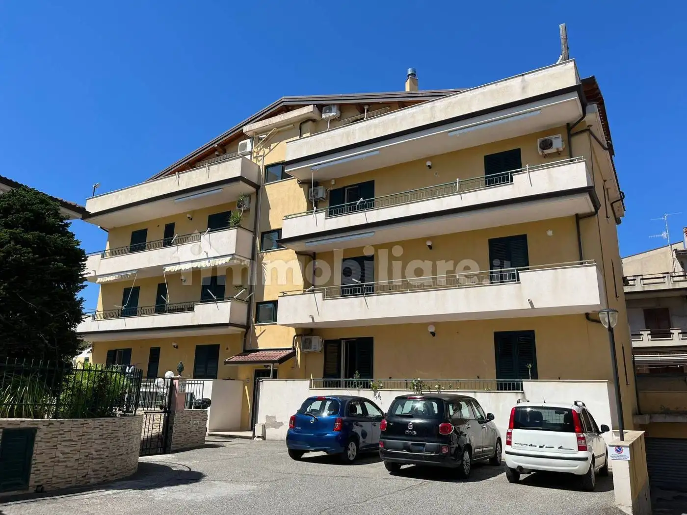 Appartamento in vendita a Siderno