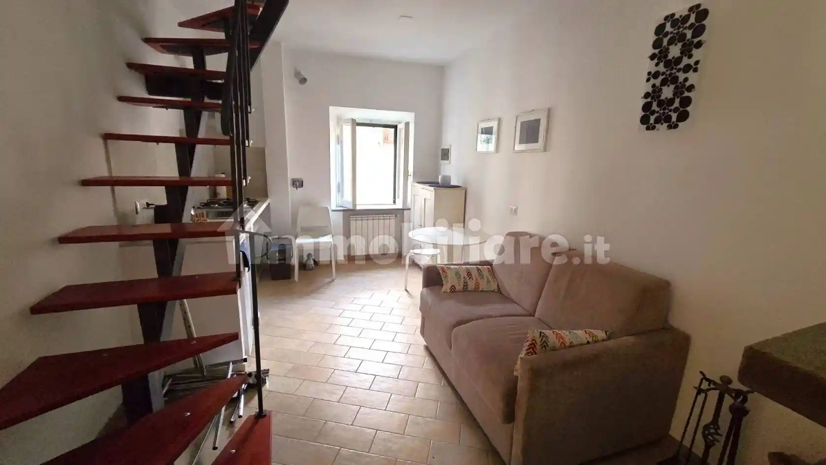 Bilocale via Camillo Benso di Cavour 9, Centro, Trevignano Romano - foto 2
